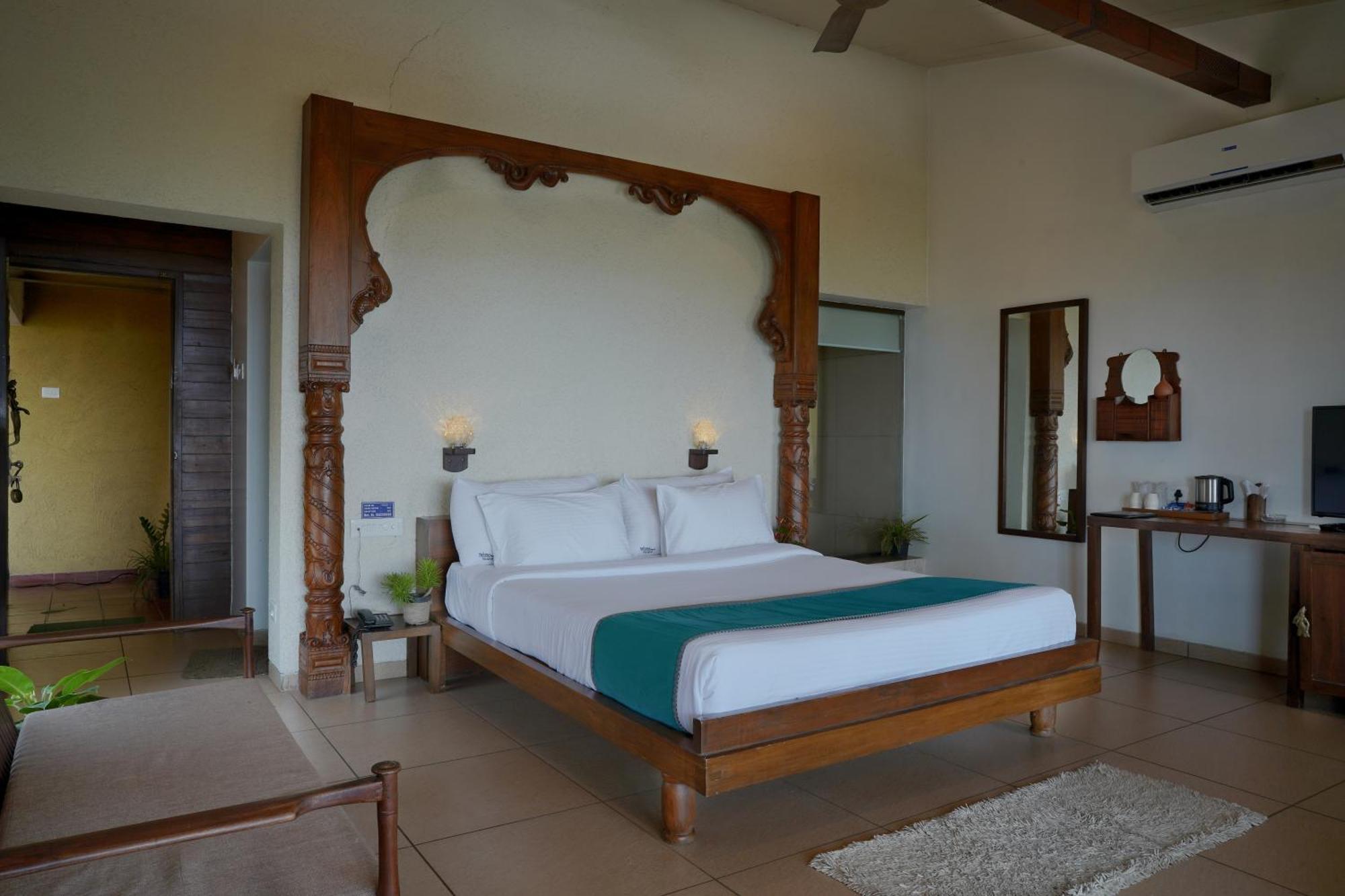 Nisarg Resort Kolhapur Eksteriør bilde